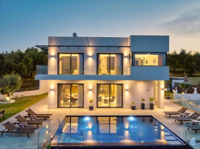 Trevilat Villa - 4 Bedrooms with Private Pool, by ZanteWize